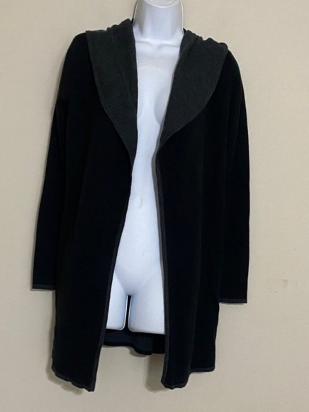 Blanc Noir Black Hooded Women's Sweater open cardigan S casual wool cozy office
